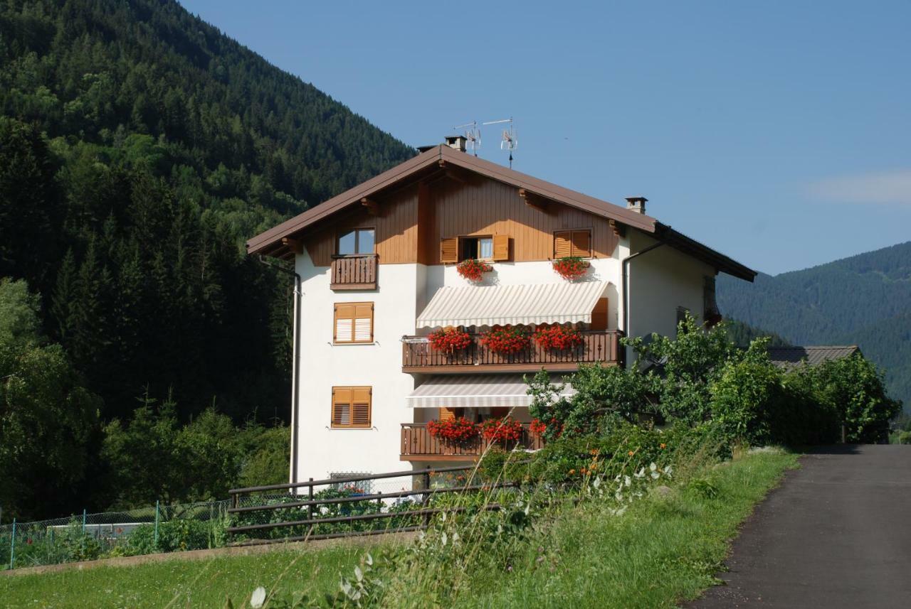 Apartment Casa Aurora -altopiano Di Pine